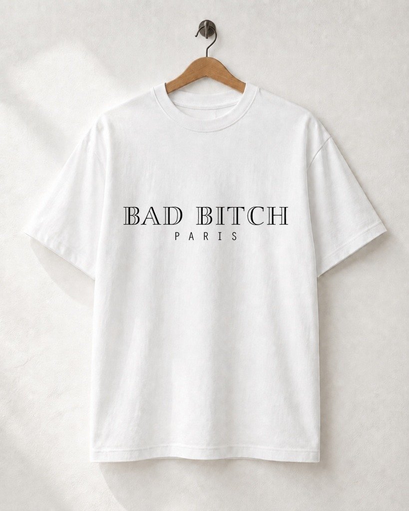 Mockup Camiseta 2000s Heiress - Bad Bitch Camiseta High Street: 2000s Heiress - Bad Bitch - Imagem 1