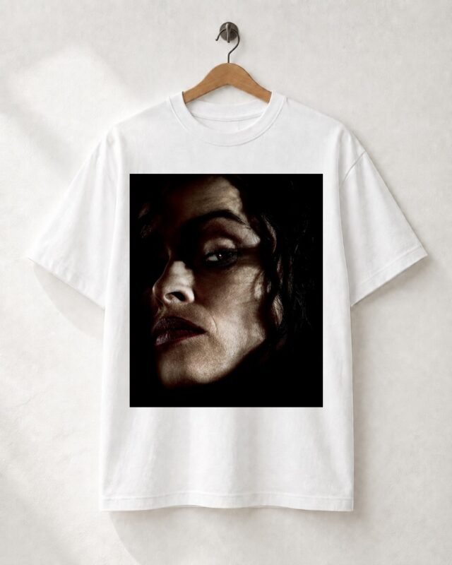 Camiseta Cult: Dark Arts Witch