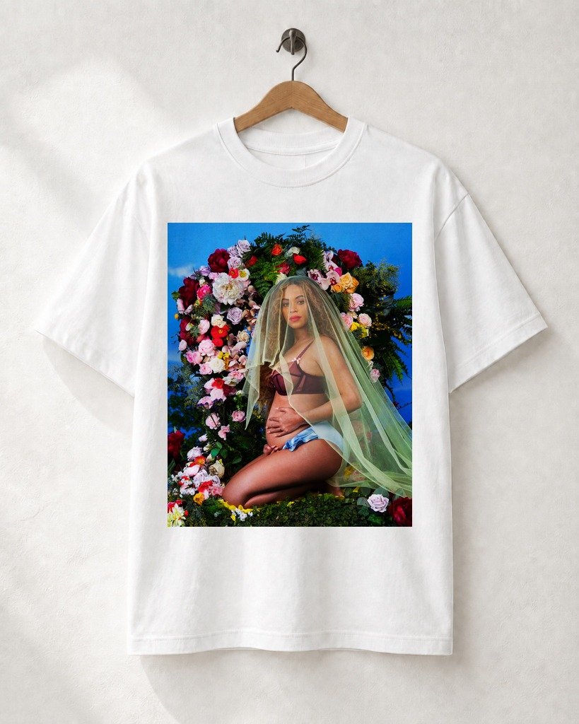 Mockup Camiseta Renaissance Queen Silhouette Camiseta Pop Alt: Renaissance Queen Silhouette - Imagem 1